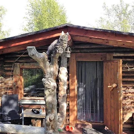 Modest Domek alpejski Inari