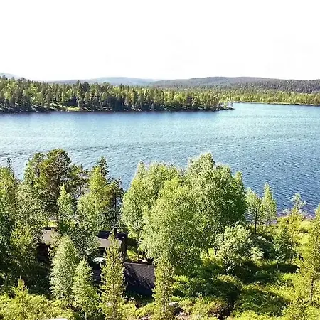 Modest Alpstuga Enare